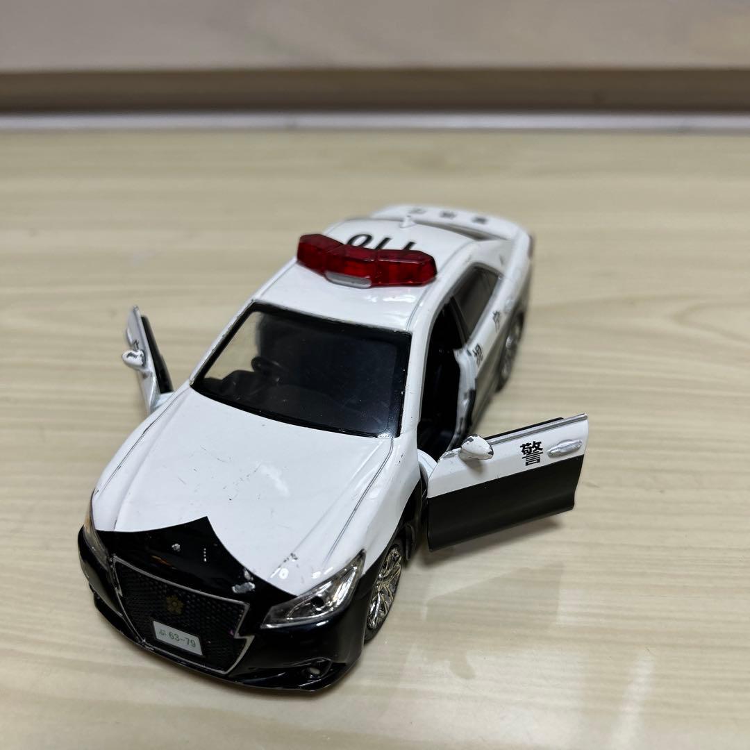 ピピットキー トヨタ ハイメディック　消防車、パトカー、救急車　3台セット