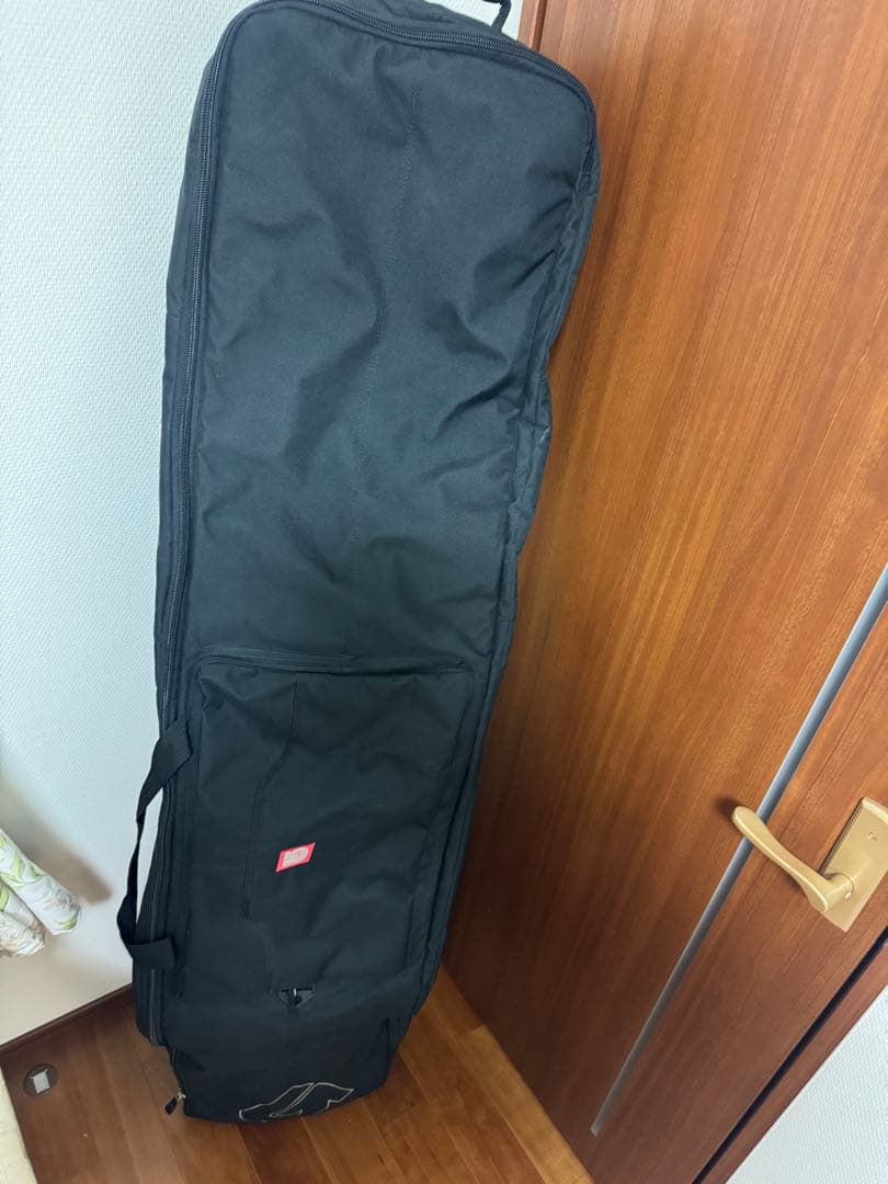 Burtonスノーボードバッグ キャスター付き