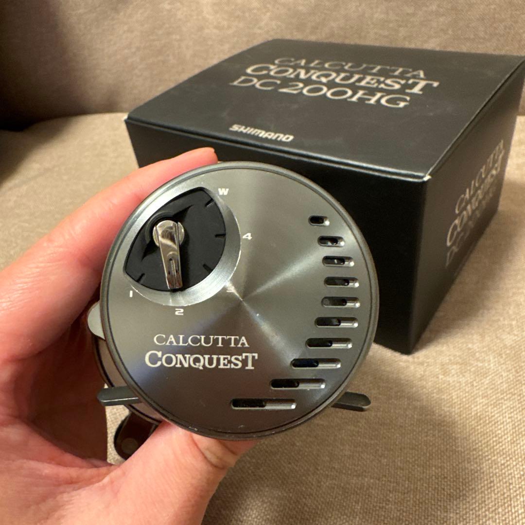 リール CALCUTTA CONQUEST DC 200HG