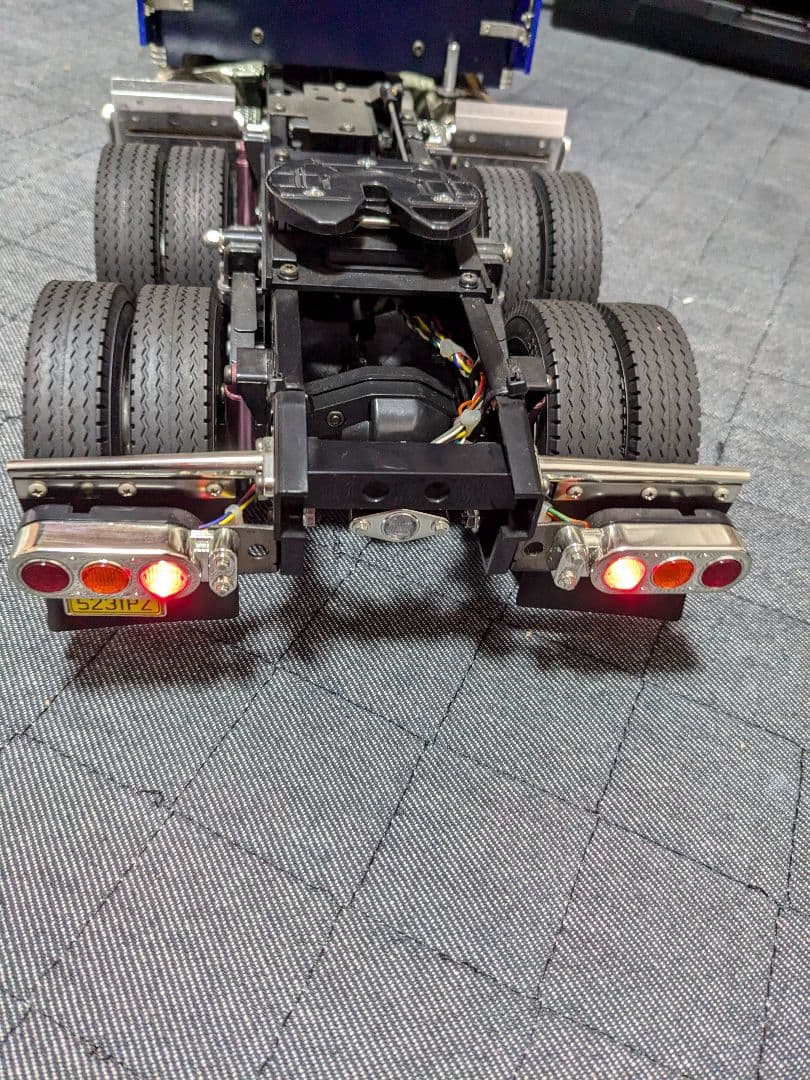 ユーワン　1/14 タミヤRC ナイトハウラー　フルオペレーション