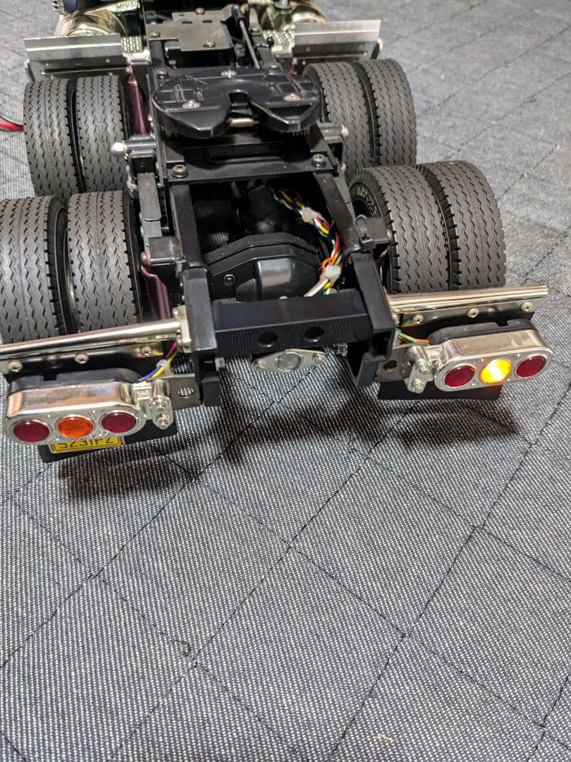 ユーワン　1/14 タミヤRC ナイトハウラー　フルオペレーション