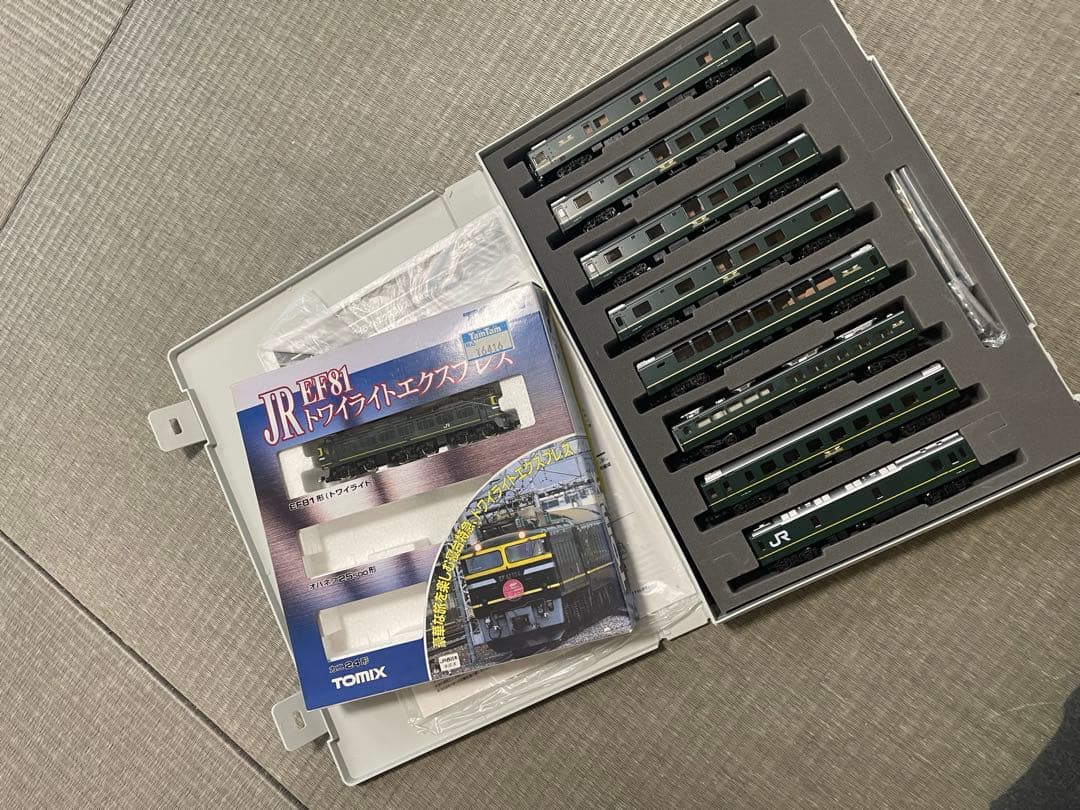 TOMIX 98956　特別なトワイライトエクスプレス ＋TOMIX 92240