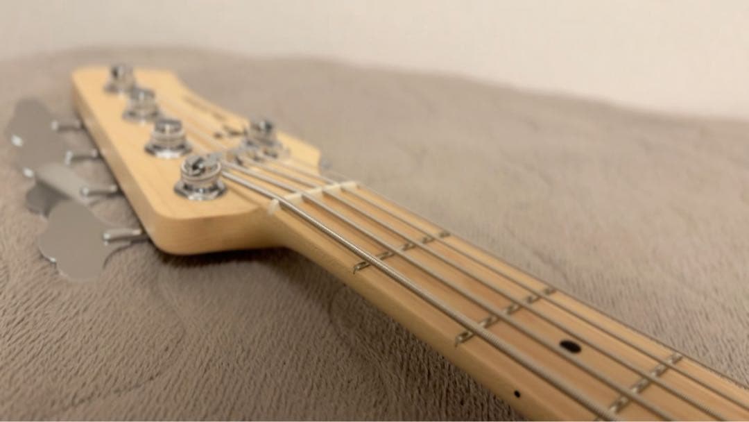 ベース Kikuchi Guitars Hermes MV5 NAT