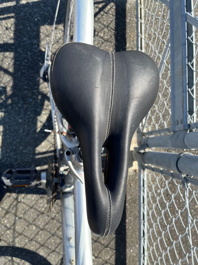 未整備　GIANT CS3200 Sサイズ