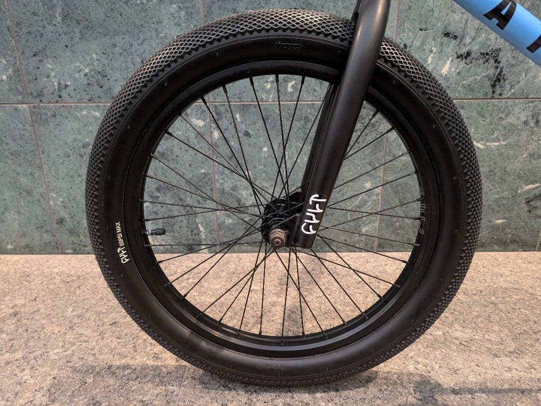 CULT GATEWAY BMX 20インチ