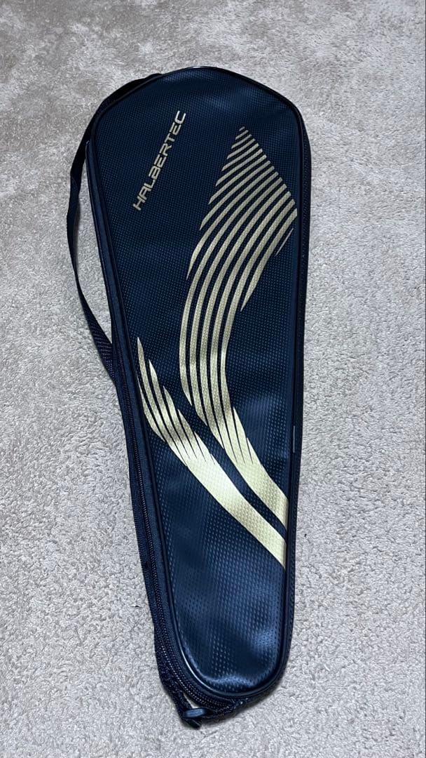 リーニンのバドミントンラケット HEC 9000 POWER 4U5