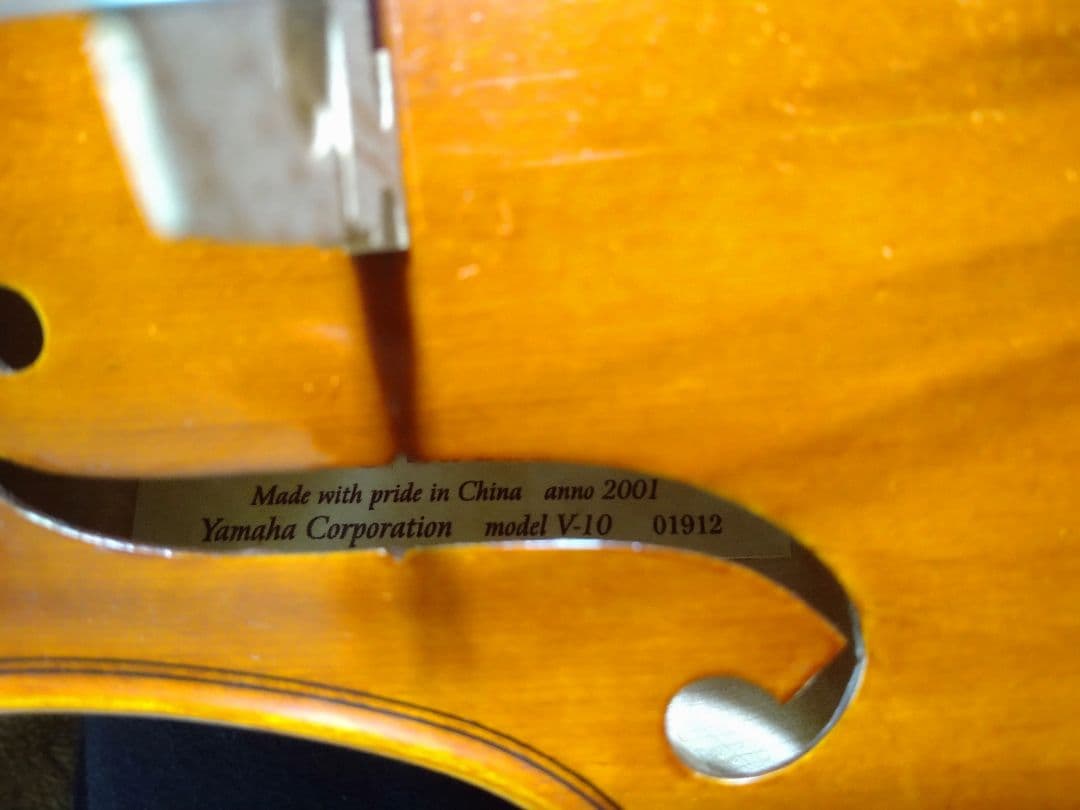 Yamaha バイオリン V−10S本体と肩当て等
