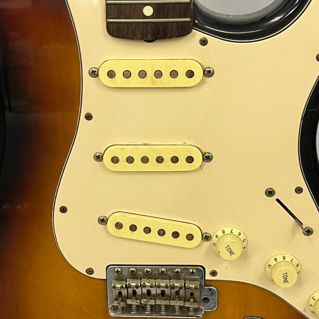 ふ*ち様 【中古】fender フェンダー エレキギター 弦なし ストラトキャス