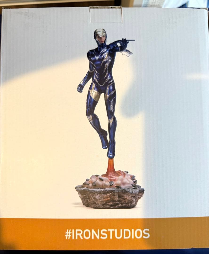 新品未開封 アベンジャーズ ペッパー・ポッツ レスキューアーマー 1/10