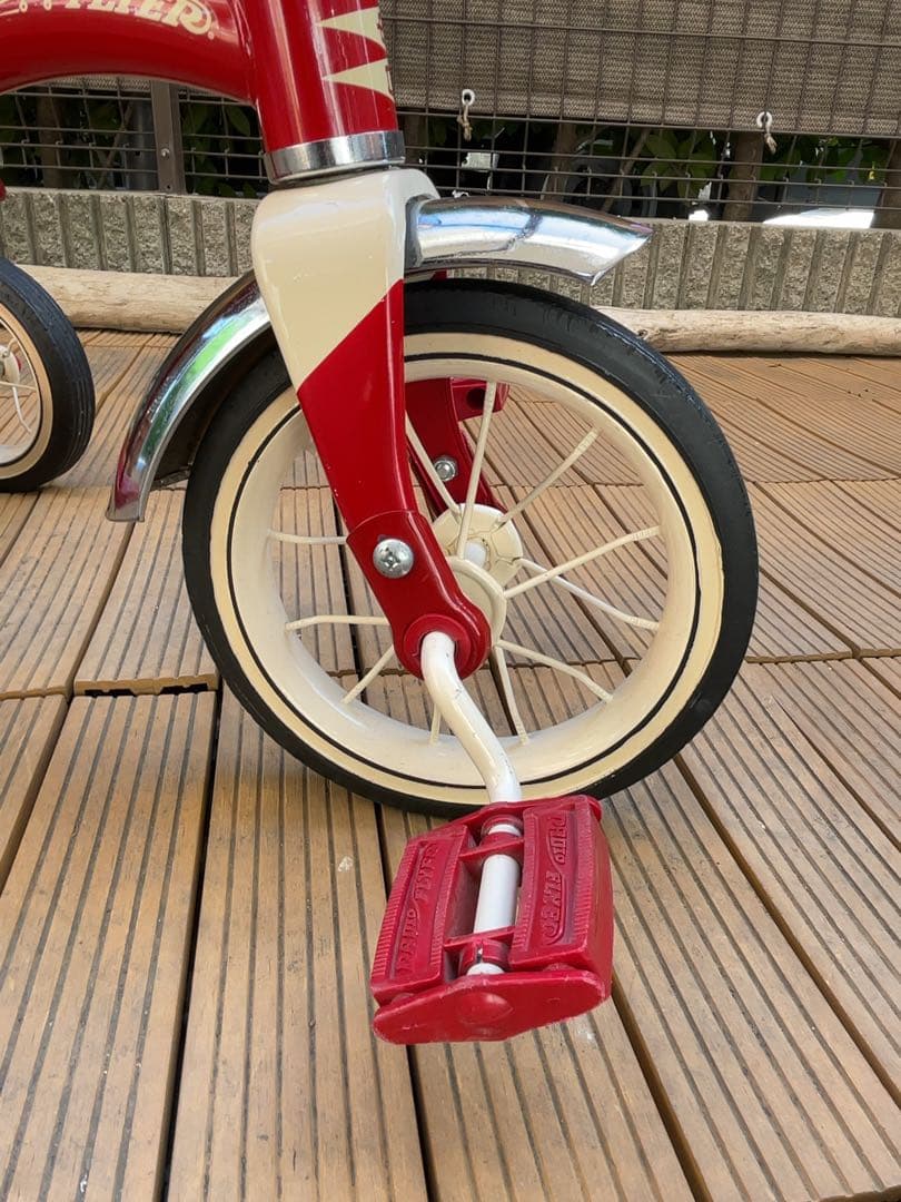 美品　Radio Flyer ラジオフライヤー クラシック トライク 三輪車　赤