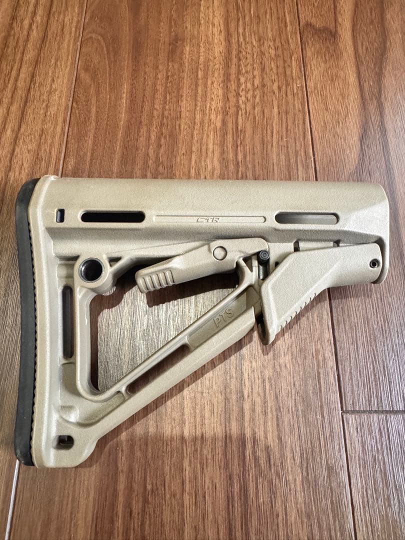 MAGPUL PTS　CTR　M4 　【◯◯タイプ】ではなく【実物】です。