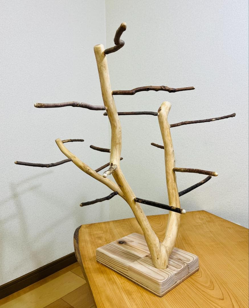 【小鳥さん用】天然木セイヨウズ♬森のバードスタンド