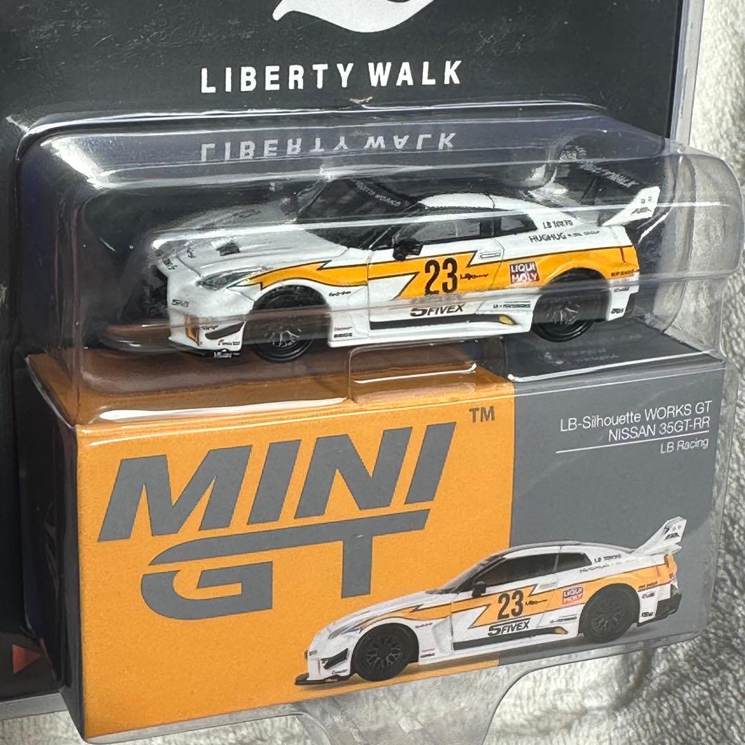MINI GT 1/64 LB シルエットワークス 日産35GT-RR LBWK