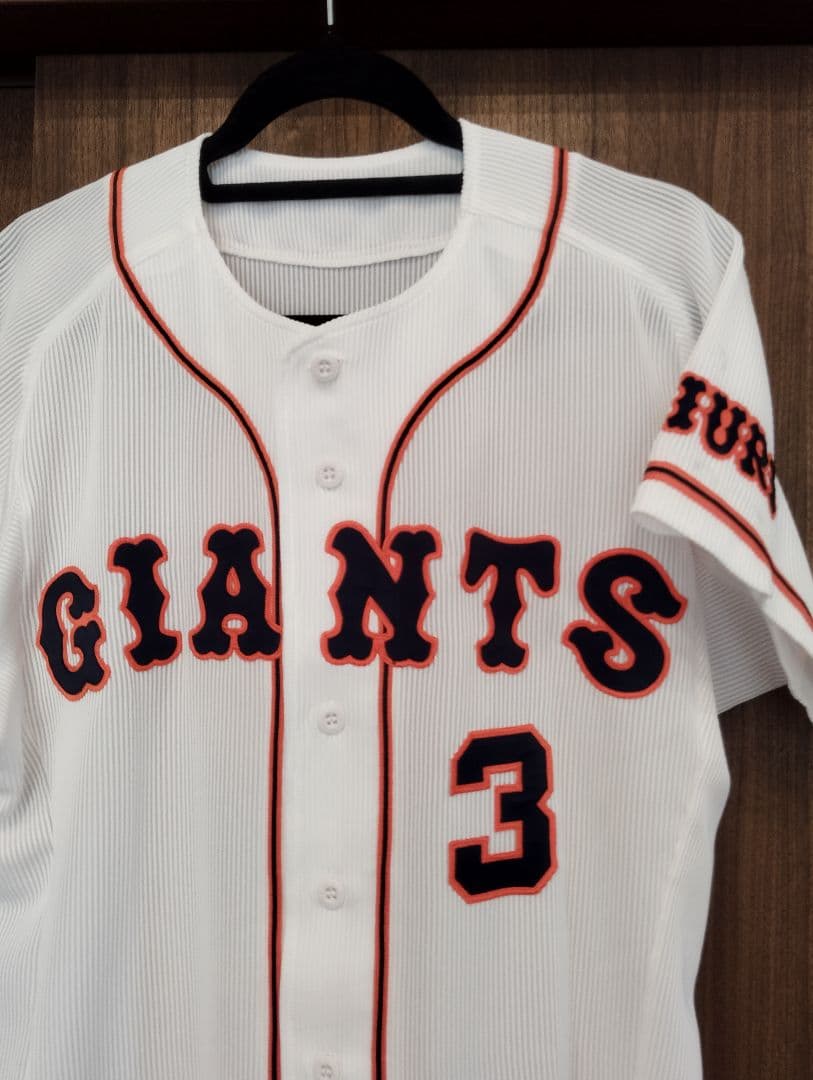 【値下げ】長嶋茂雄ジャイアンツGIANTS ユニフォーム 3 デサントL