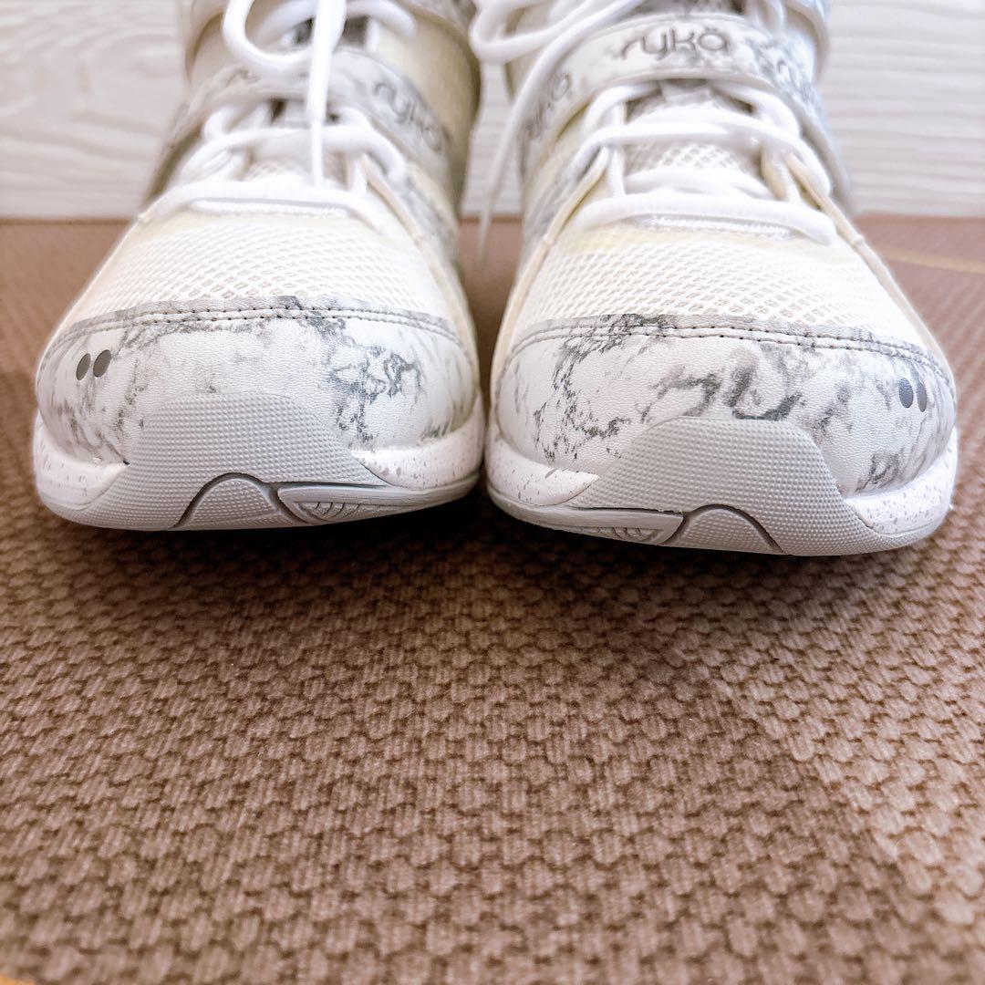 極美品！【ryka 】ライカ TENACITY ダンス／フィットネス 25センチ