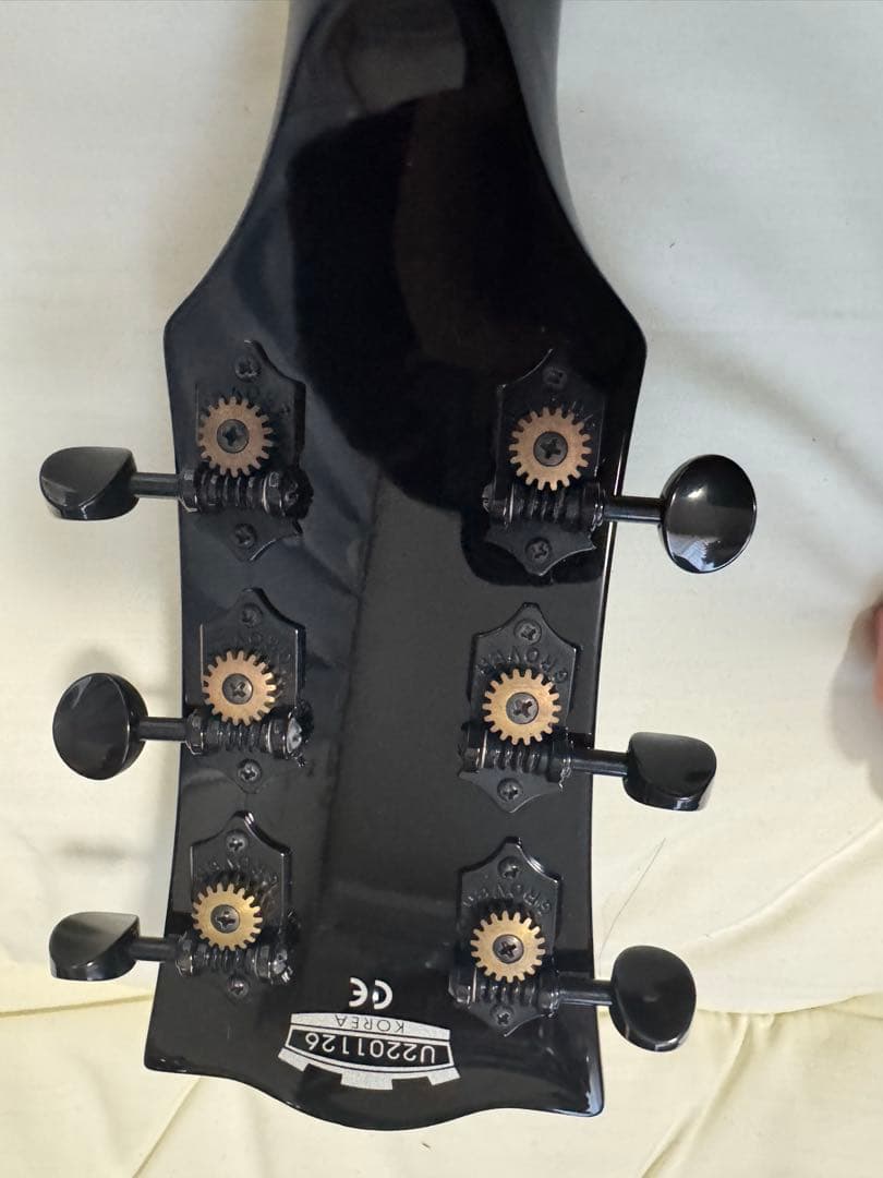 VOX Bobcat V90 with Bigsby ジェット・ブラック