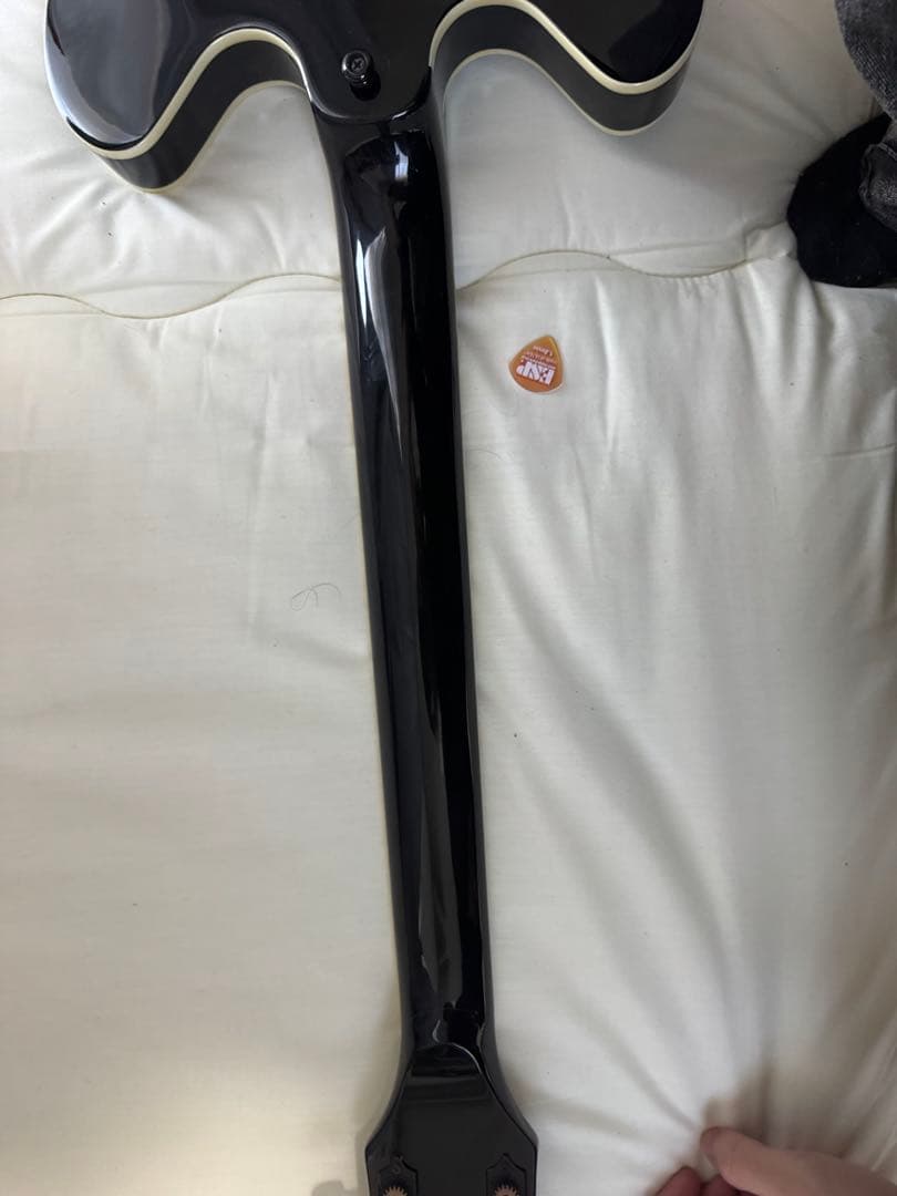 VOX Bobcat V90 with Bigsby ジェット・ブラック