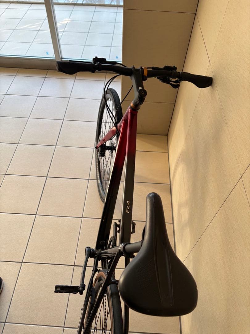 TREK クロスバイク　FX4 Lサイズ　引き取り限定