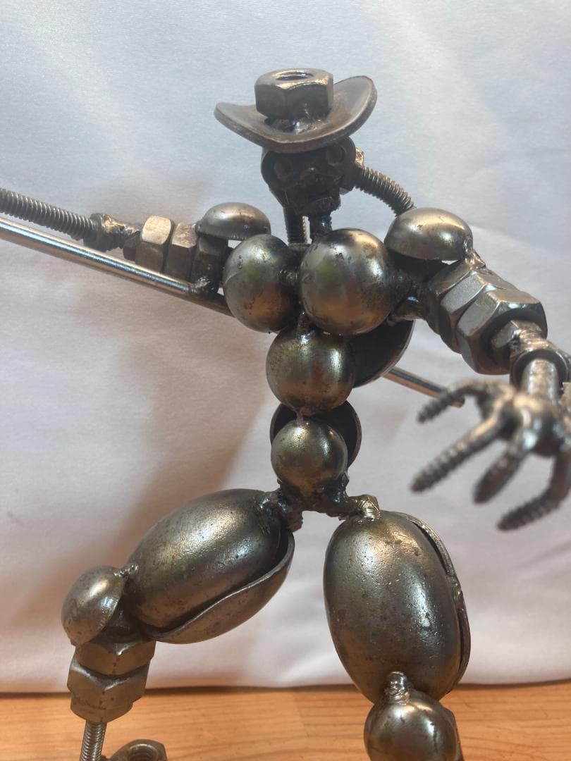 鉄のオブジェ 海外製 アート 人形