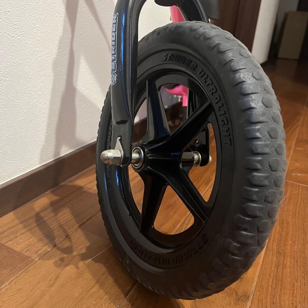 【美品】新型 STRIDER ストライダー スポーツ SPORTS 12 ピンク