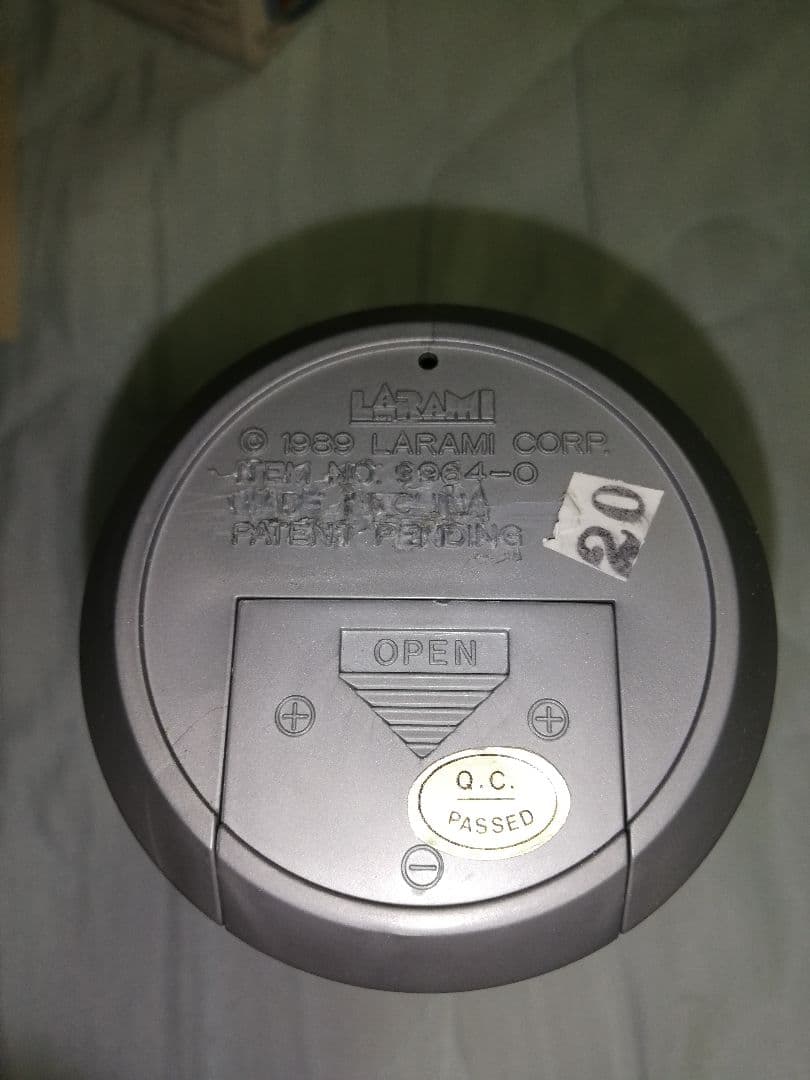 PEPSI ウォーターマシン KAN 缶ウォーターピストルプラスチック電動水鉄砲