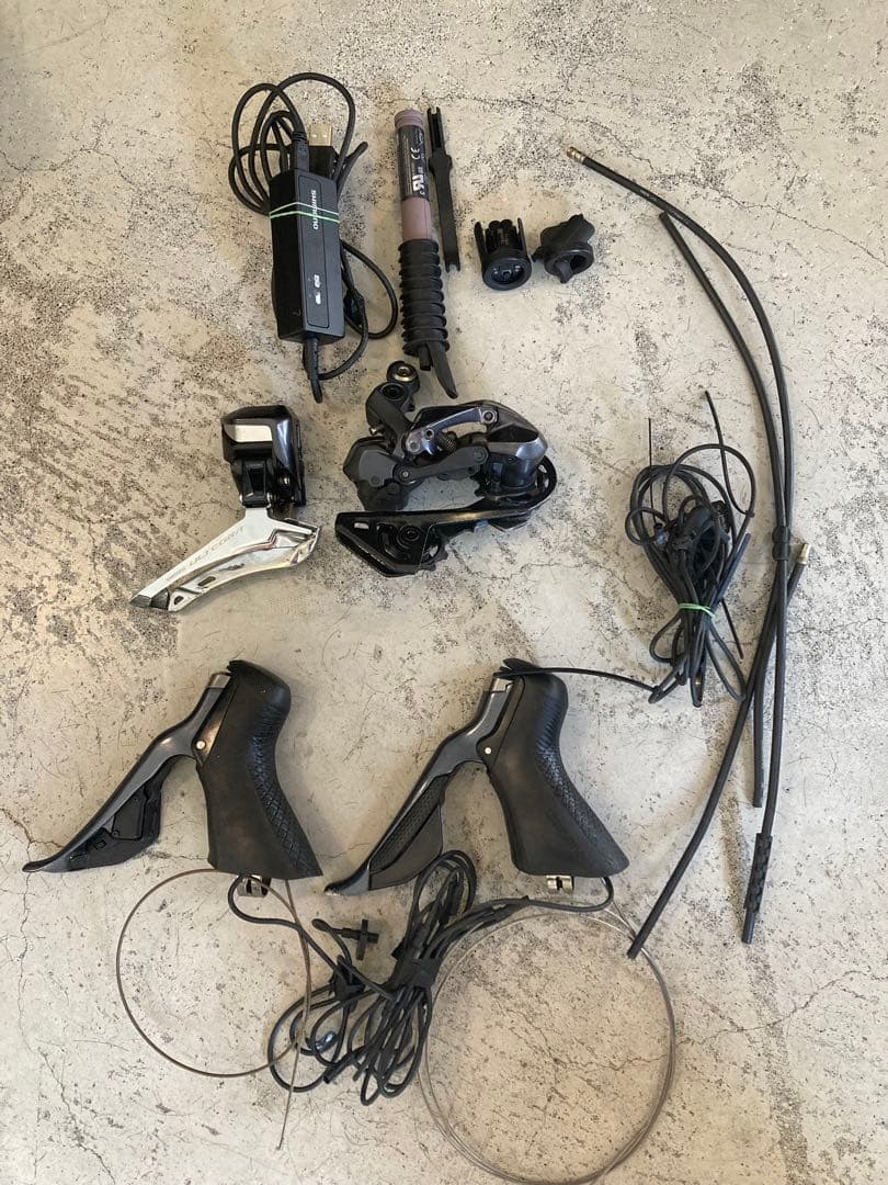 シマノSHIMANO ULTEGRAアルテグラ　8050di2 コンポフルセット