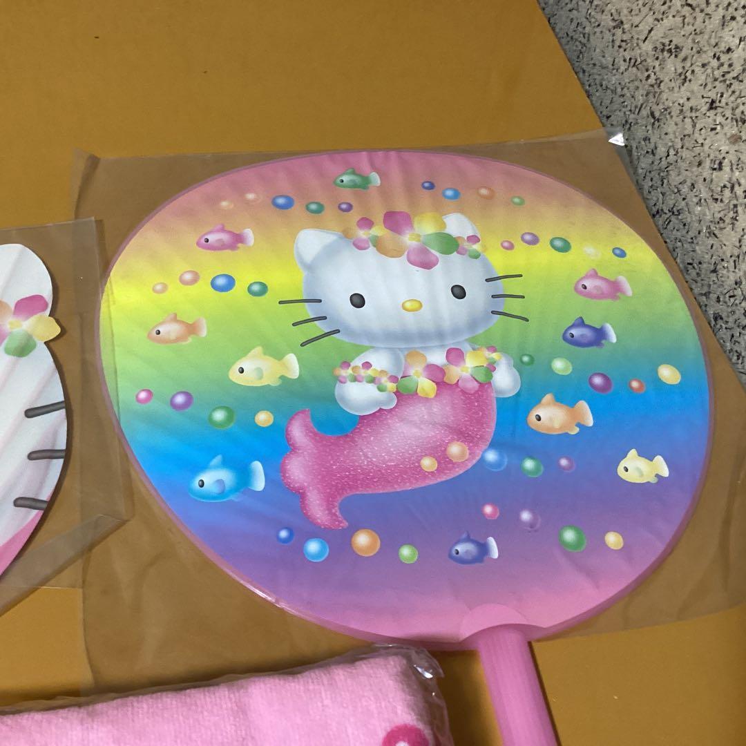 2865ハローキティ✖️人魚　うちわ &バスタオル