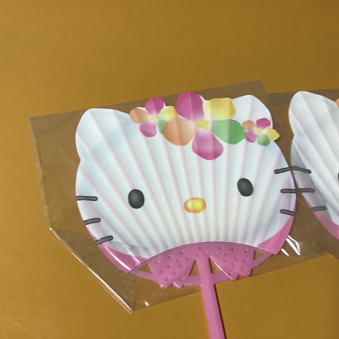 2865ハローキティ✖️人魚　うちわ &バスタオル