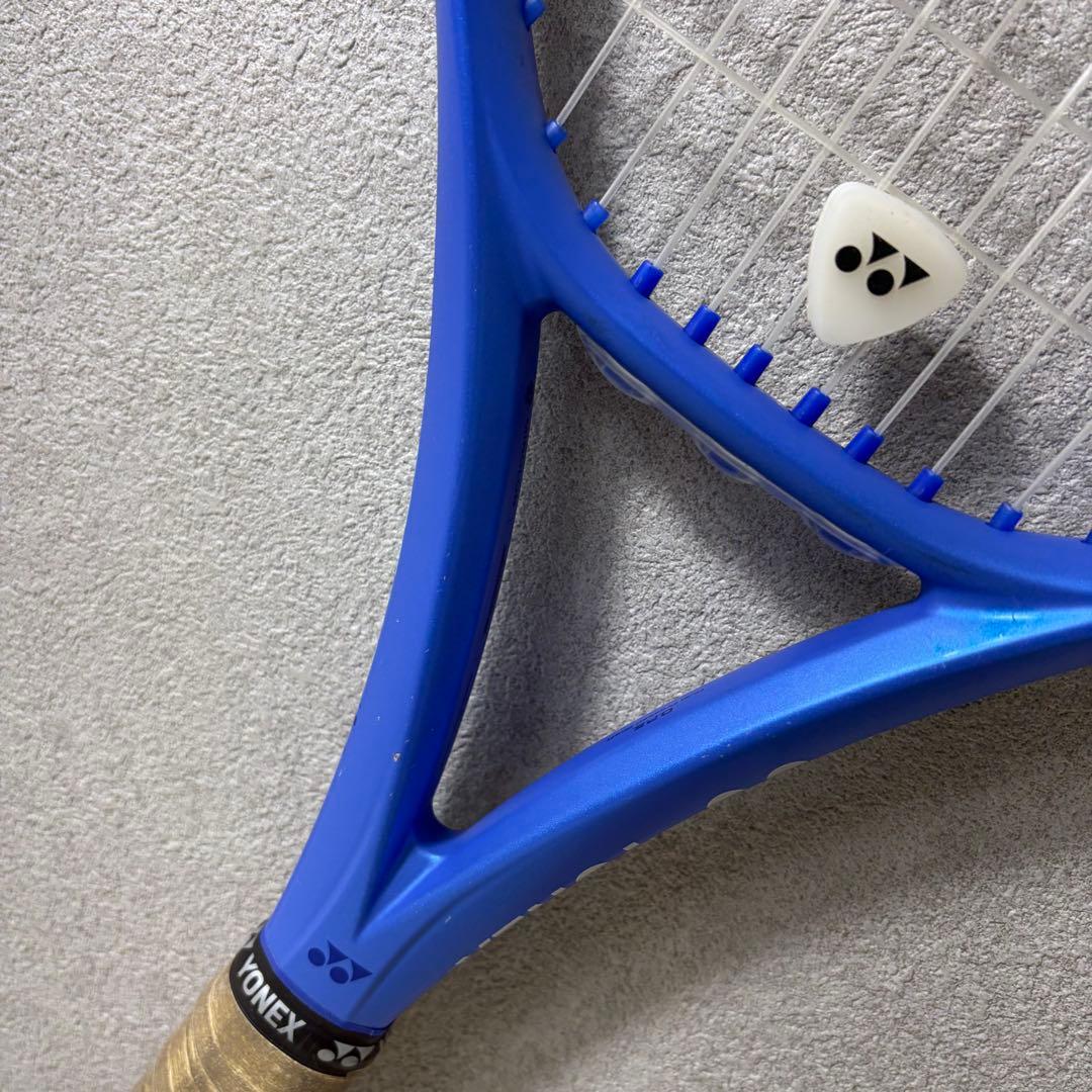 【美品】YONEX ヨネックス EZONE 100L 2025モデル　G2