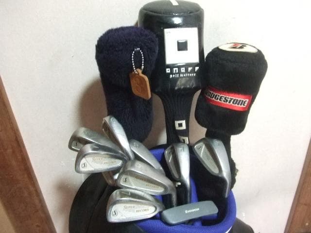 男性初心者用　デカヘッドゴルフセット。ゴルフバックKASCO付 全１３本