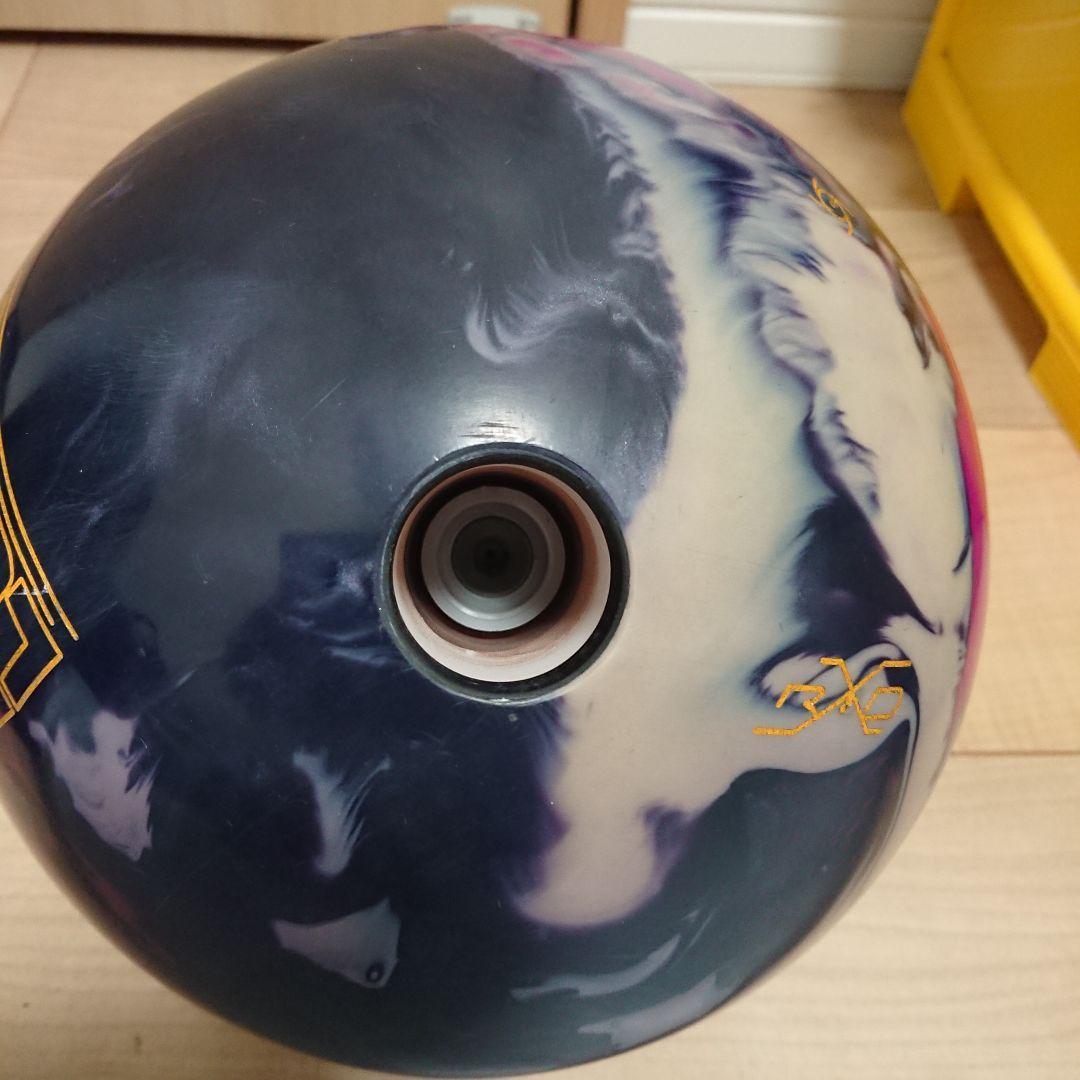 ボウリング メガロック15ポンド