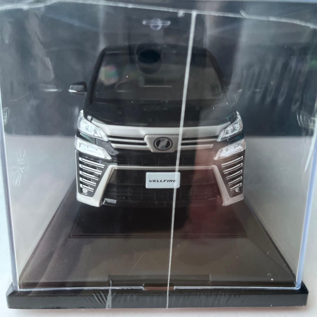 TOYOTA ヴェルファイア V6 非売品　1/30ミニカー