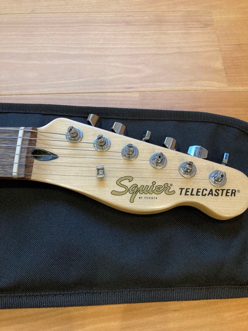 Squier Telecaster 青 ギターケース付き