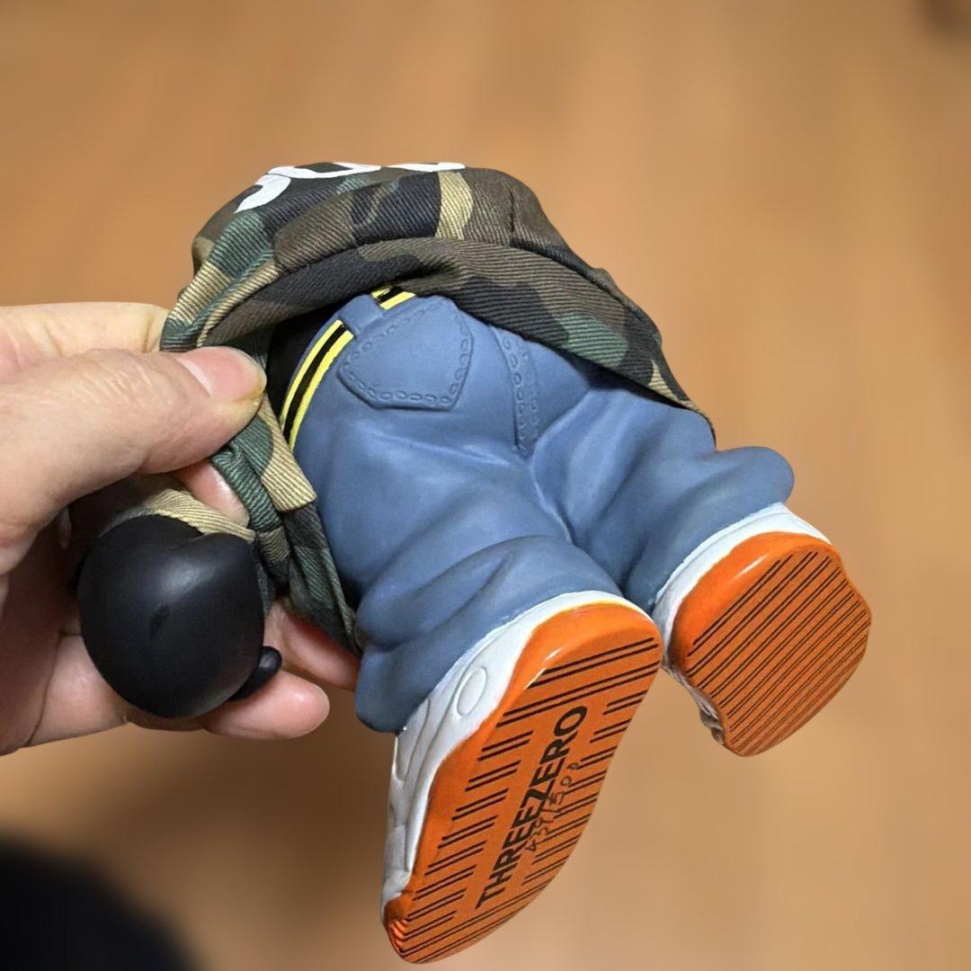 鳥山あきら　迷彩柄 ガスマスクフィギュア 000