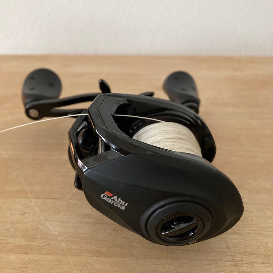 Abu Garcia REVO BEASTX 40 ベイトリール