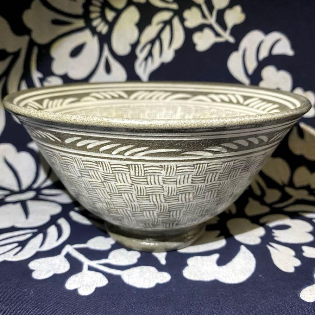 韓国　柳昌坤　高麗三島茶碗　韓国瑞昌陶芸研究所　瑞昌窯　白土象嵌細工　共箱有り