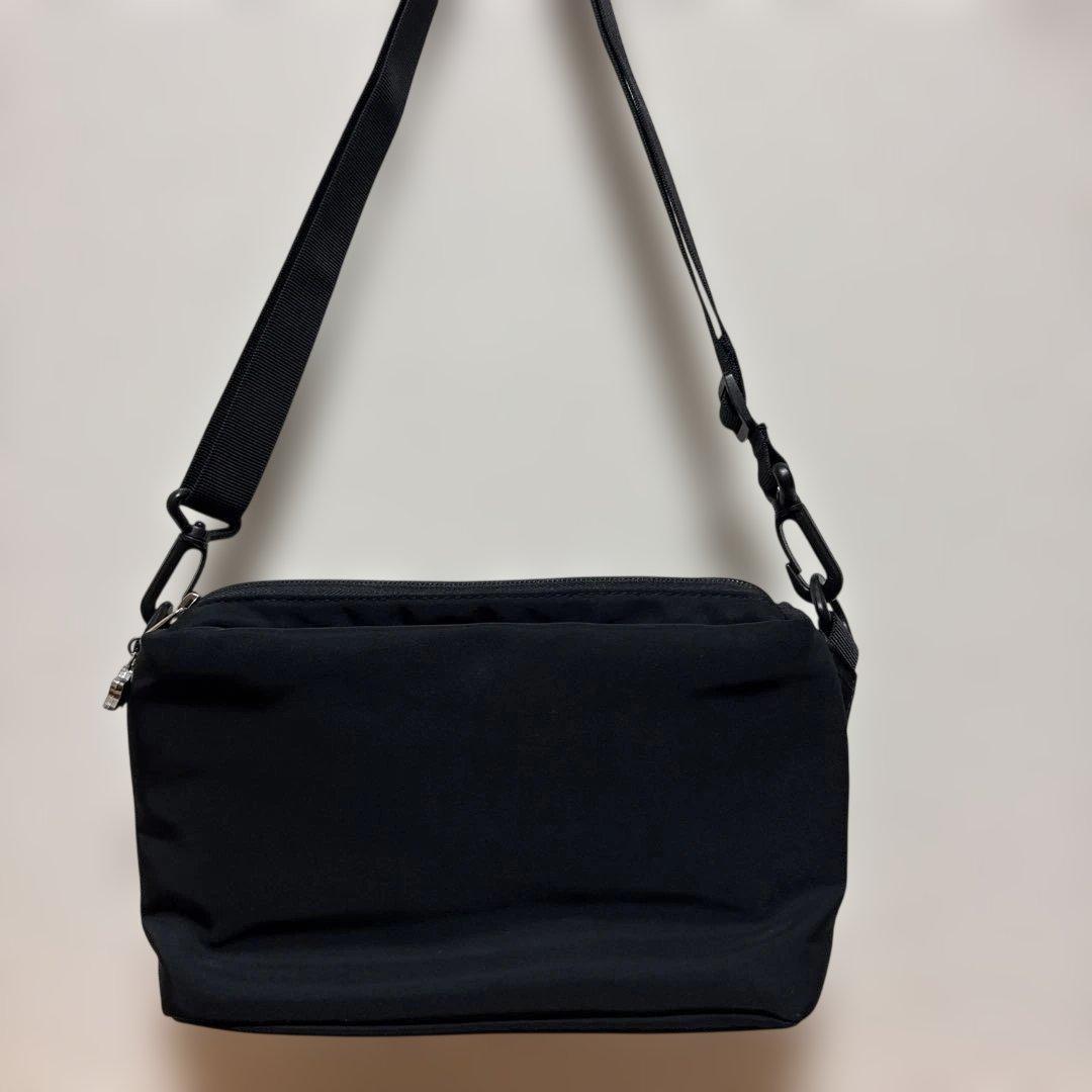 ちいかわ　converse コンバース　ミニショルダーバッグ