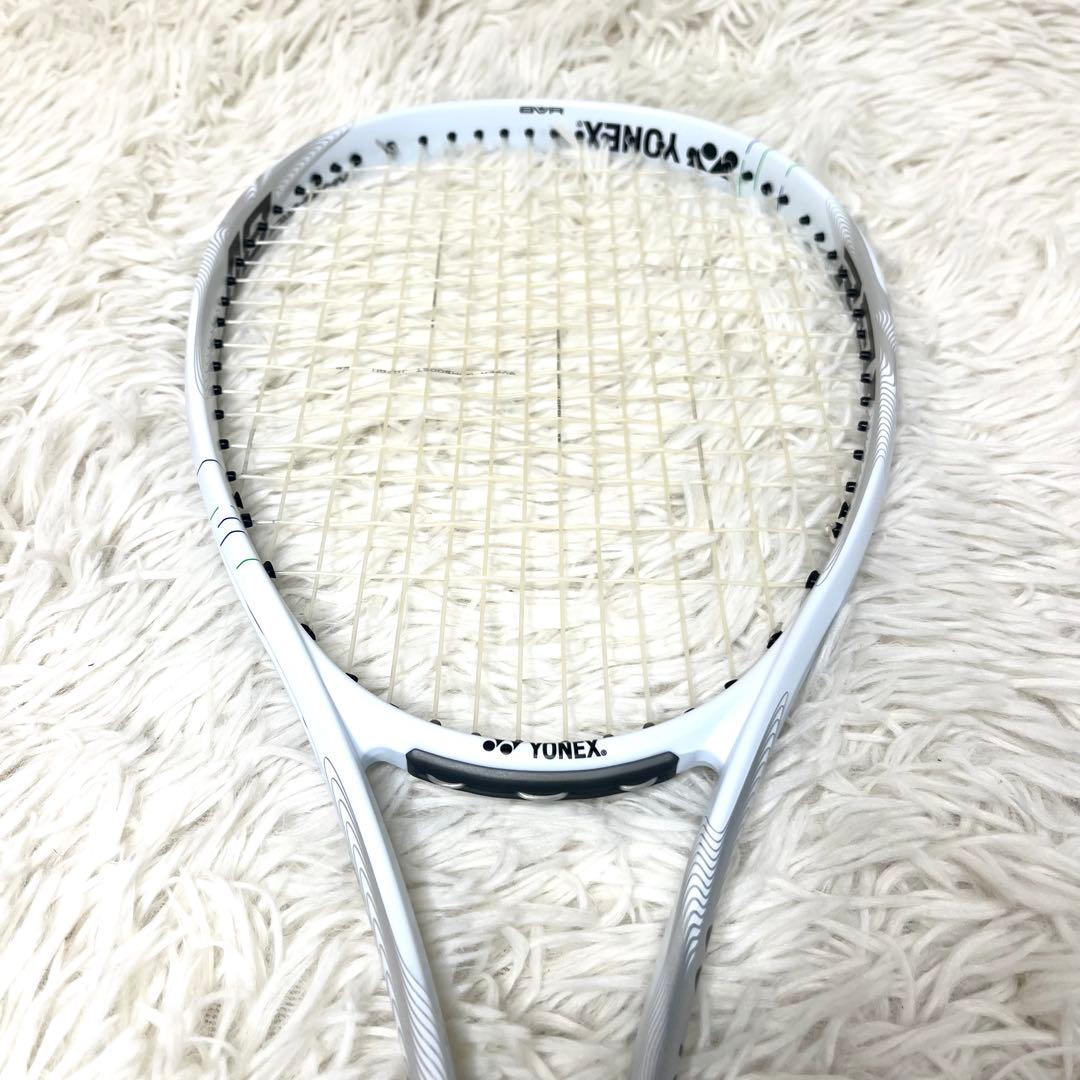 【極美品】 未使用級 ヨネックス ナノフォース8v REV Uカスタムフィット