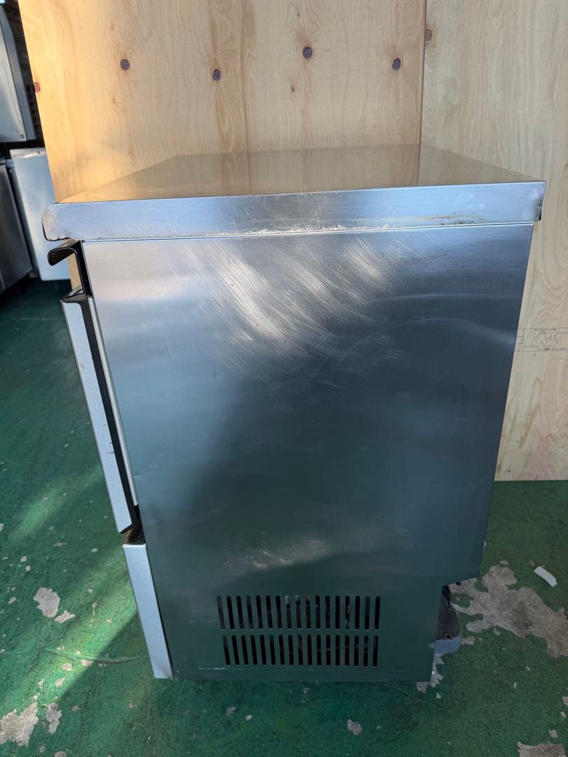 2013年 ホシザキ製氷機 65kg