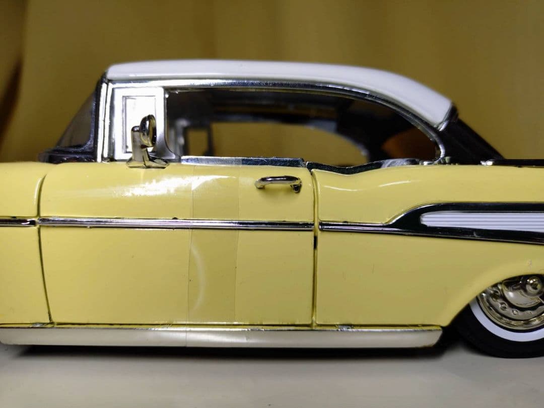 1957 シボレー・ベルエア Jada toys 1/24