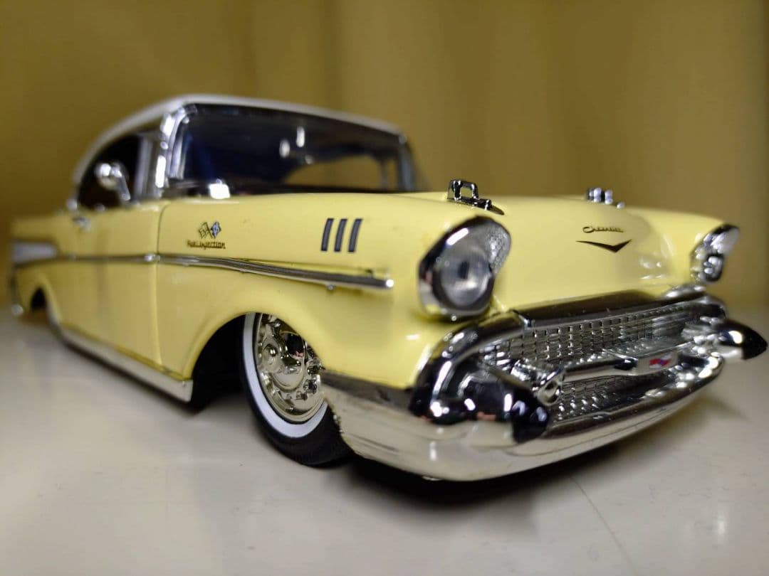 1957 シボレー・ベルエア Jada toys 1/24