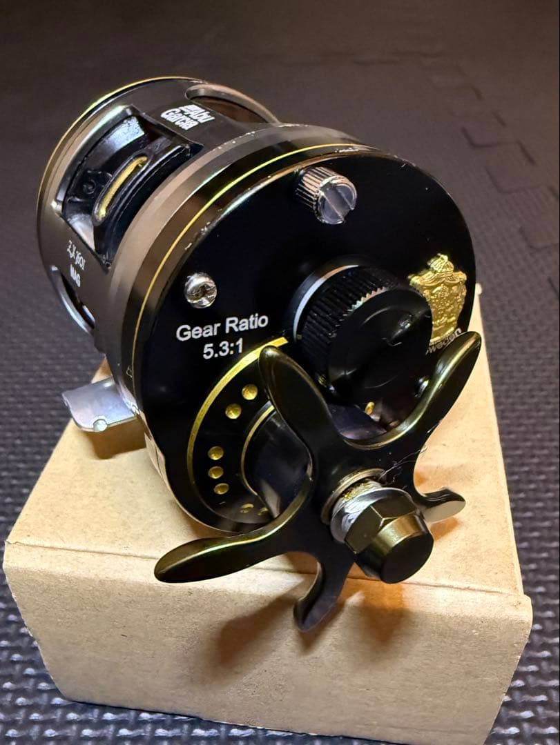 アブ モラムZX3601 MAG アブガルシア 左ハンドル アンバサダー