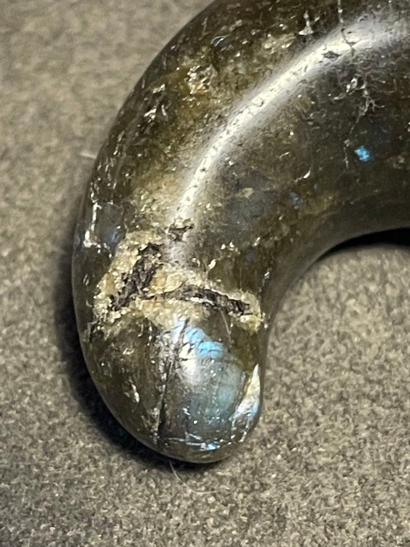 古墳時代　勾玉　出土品　発掘品　大型4.8cm