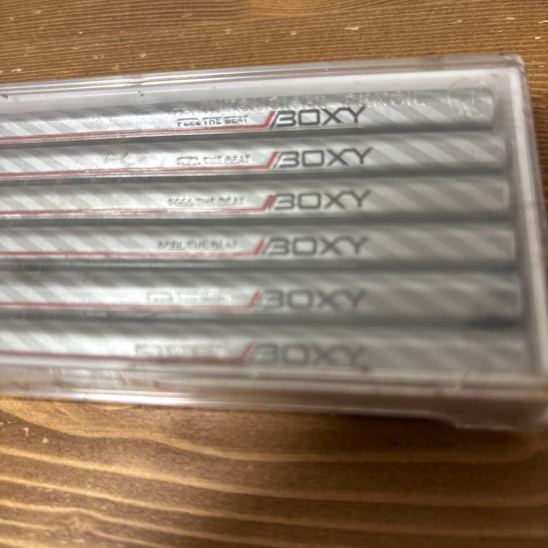 廃番鉛筆　uni BOXY