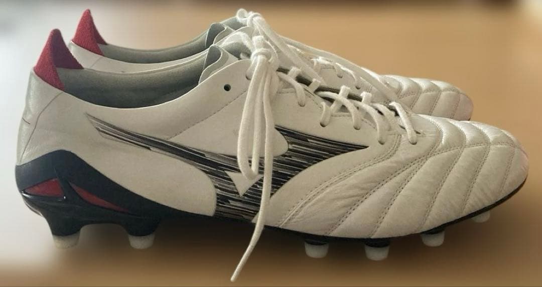 ミズノ モレリア ネオ4 26.5