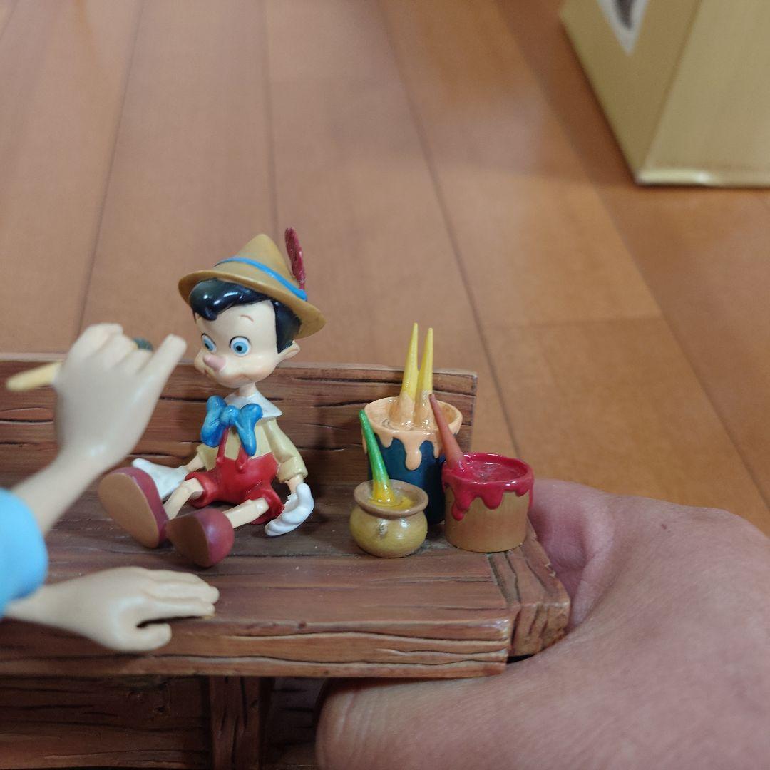 ディズニー ピノキオ フィギュア 箱付き