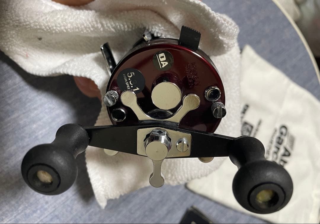 Abu Garcia Ambassadeur 1500C バーガンディ