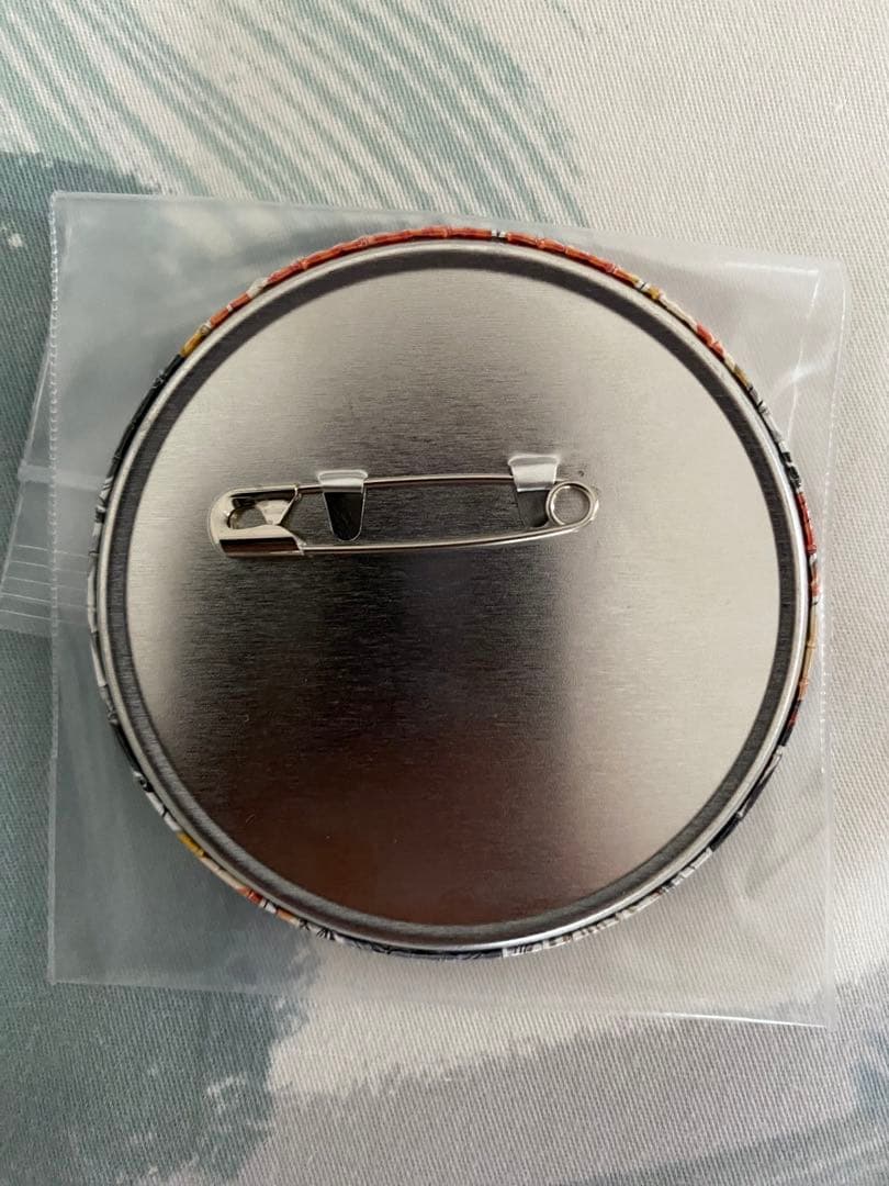 銀魂　坂田銀時 コレクション缶バッジ　HEROES 75mm