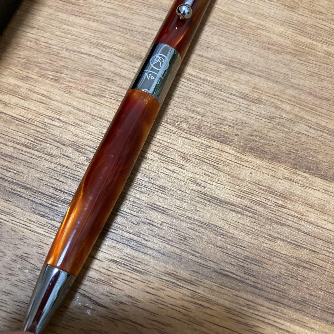 伊東屋ROMEO No.3ボールペン　イタリアンアンバー細軸　【箱付き】