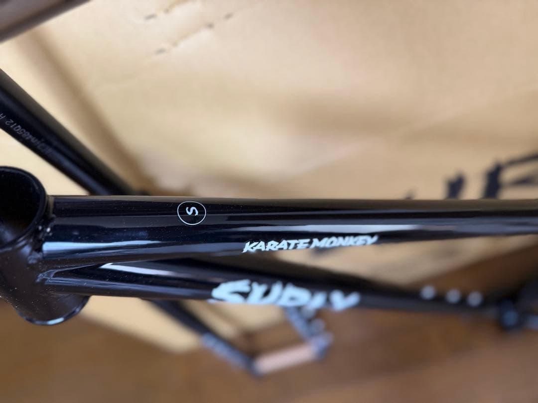 SURLY KARATE MONKEY Sサイズ ブラックフレーム